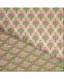 Tela Jacquard Brocada motivos Florales y toques dorados