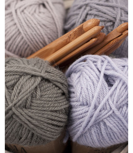 
                                                                                            Taller de Punto y Crochet - Talleres
                                                                                    