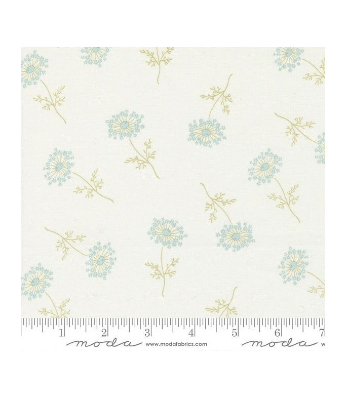 Tela Moda Fabric Honey Bloom 44346-11