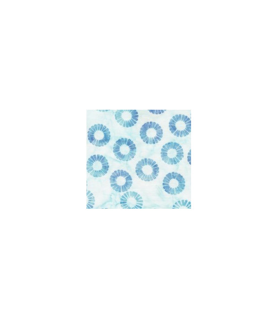 
                                                                                            Tela Windham Fabrics Periwinkle Glow Petal Wheels
                                                                                    