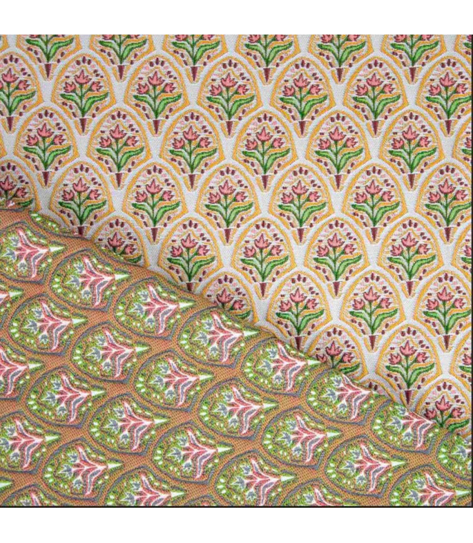 Tela Jacquard Brocada motivos Florales y toques dorados